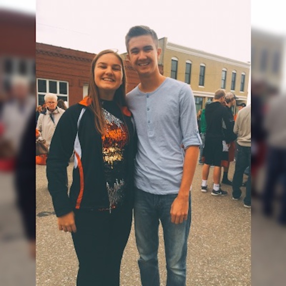 Meet your Posher, Dylan - Picture 1 of 1